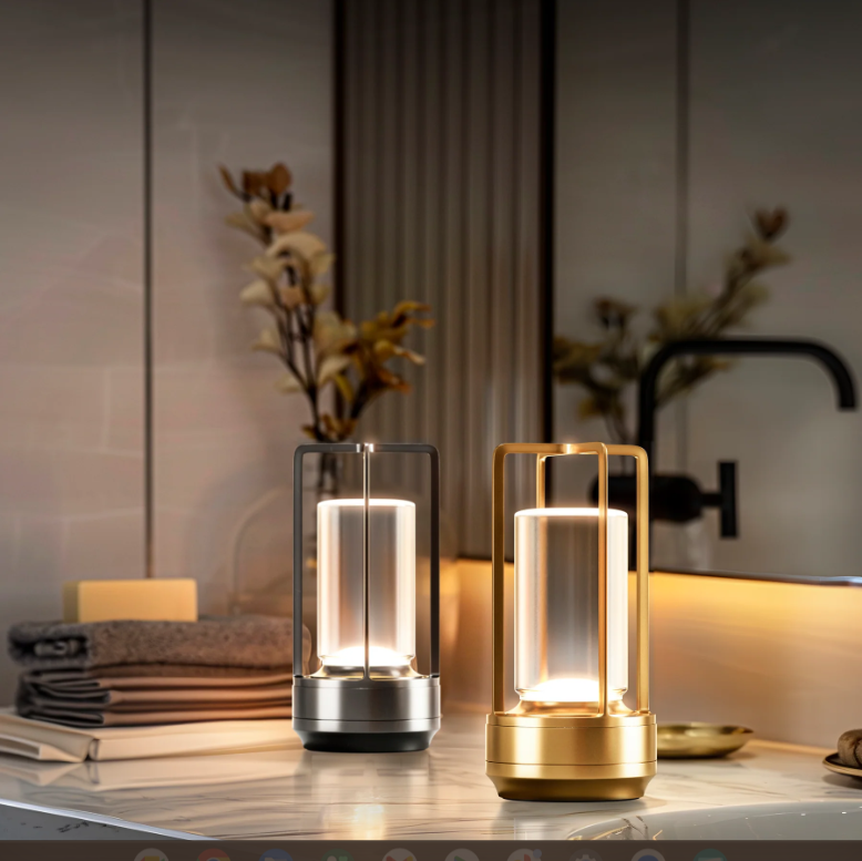 CRYSTAL TABLE LAMP